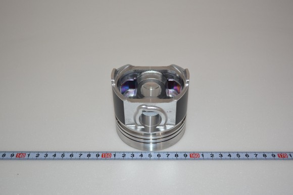 Поршень 0,25 для двигателя Kubota V2403 Поршень 0,25 для двигателя Kubota V2403