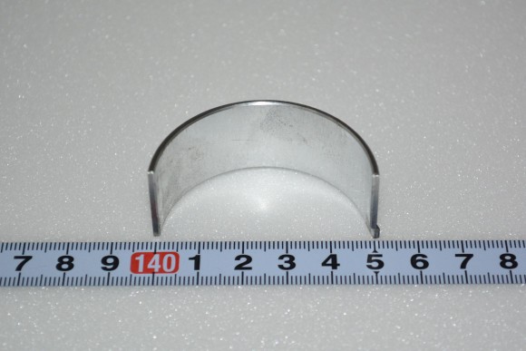 Шатунные вкладыши 0,4 для двигателя Kubota V2403 Шатунные вкладыши 0,4 для двигателя Kubota V2403