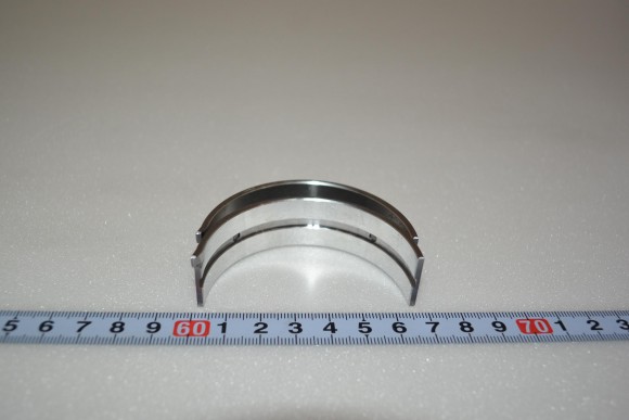 Коренные вкладыши 0,4 для двигателя Kubota V2403