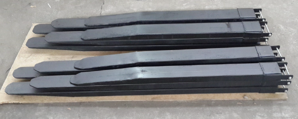 Удлинители вил L=1500мм. г/п-3т. УВ1500-3,0 Удлинители вил L=1500мм. г/п-3т. УВ1500-3,0