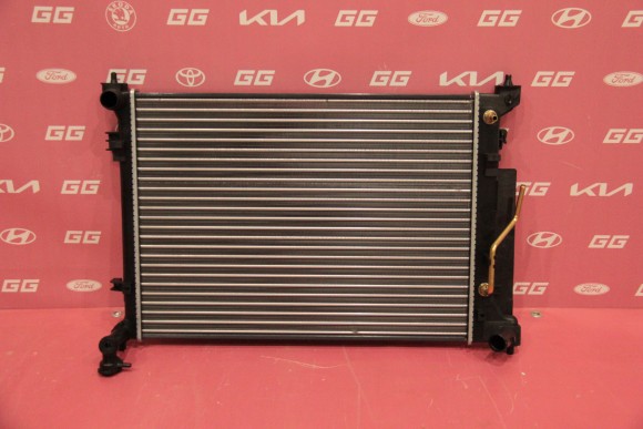 Радиатор двигателя для KIA Optima (15-20), каталожный номер 25310D4100 (OEM)