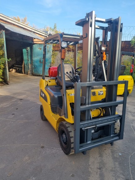 Вилочный погрузчик CATERPILLAR GP15NT Б\У, 2011 г.в. Вилочный погрузчик CATERPILLAR GP15NT Б\У, 2011 г.в.