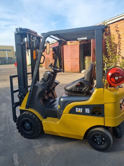 Вилочный погрузчик CATERPILLAR GP15NT Б\У, 2011 г.в. Вилочный погрузчик CATERPILLAR GP15NT Б\У, 2011 г.в.